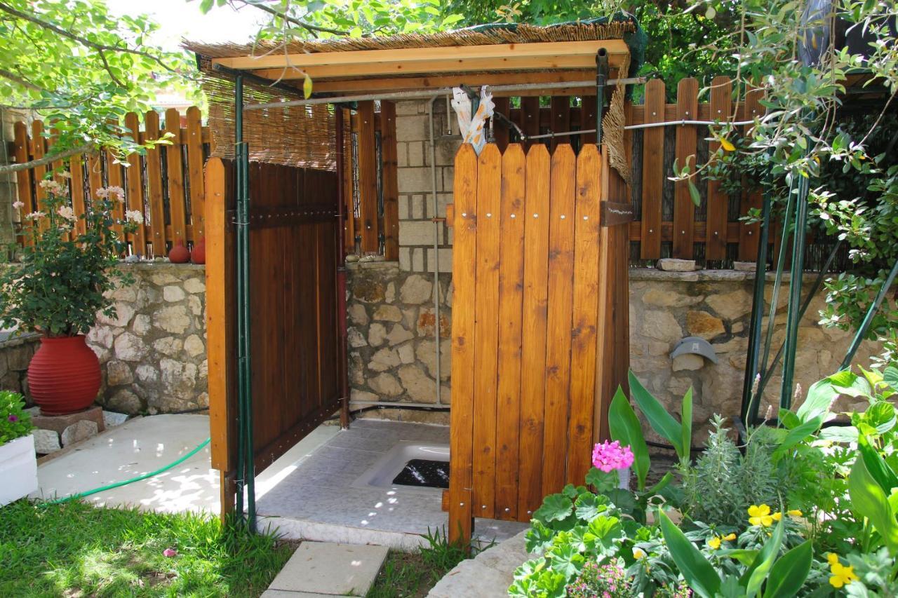 Villa Dimitra Nikiana Exterior photo