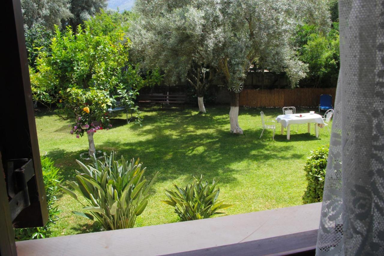 Villa Dimitra Nikiana Exterior photo