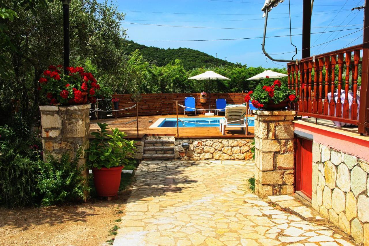 Villa Dimitra Nikiana Exterior photo