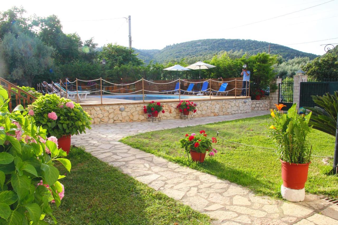 Villa Dimitra Nikiana Exterior photo
